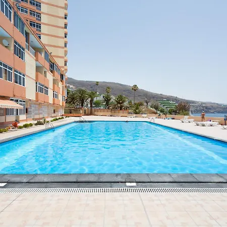 Home2book Cozy Coastal Duplex & Pool, Caletillas
